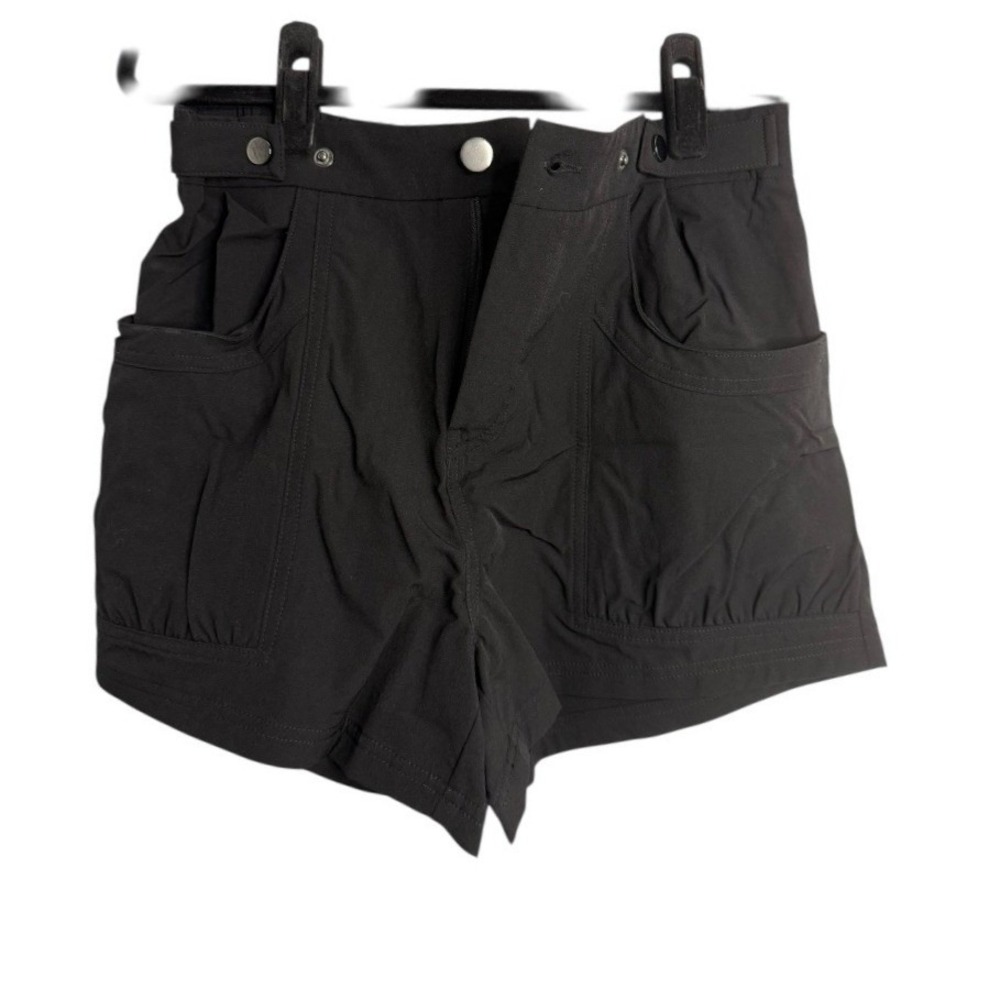 Halara NWT Black Mid Rise Adjustable Waistband Casual Shorts Size Medium - Picture 5 of 10